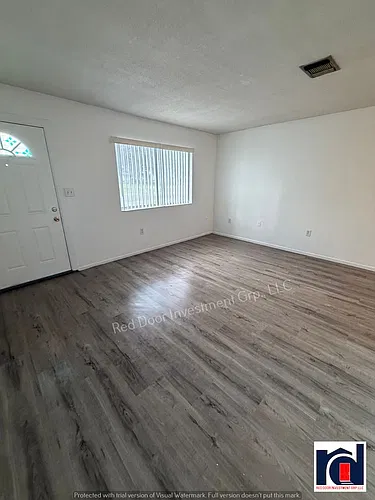 Floor plan 901