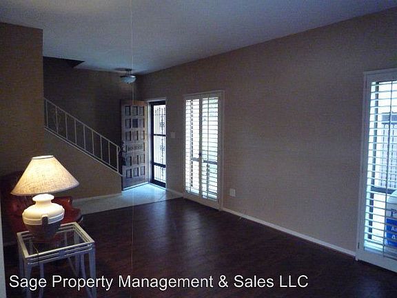 3rd image of 4817 N 73rd St APT 27