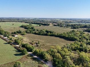 29412 S California Rd, Lyndon, KS 66451