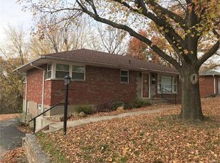 211 Hy Vista Dr, Alton, IL 62002