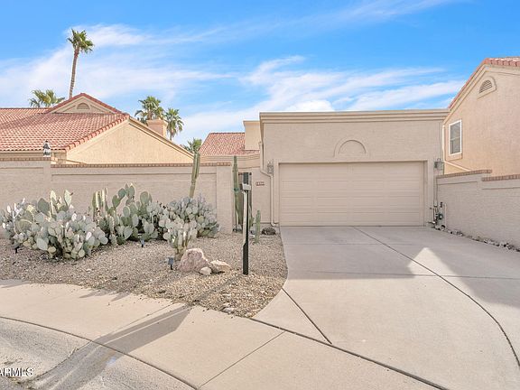2nd image of 10769 N 113TH Street