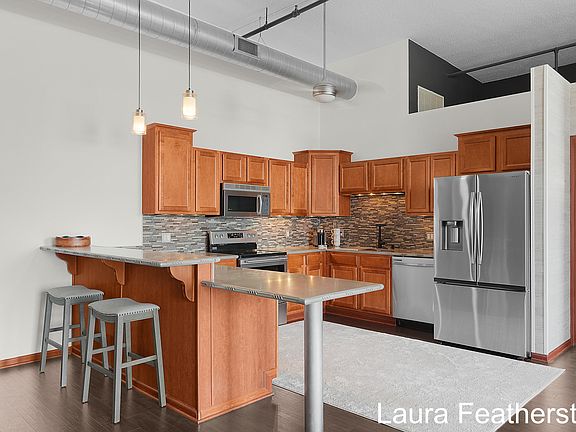 4th image of 801 Broadway Ave NW APT 445