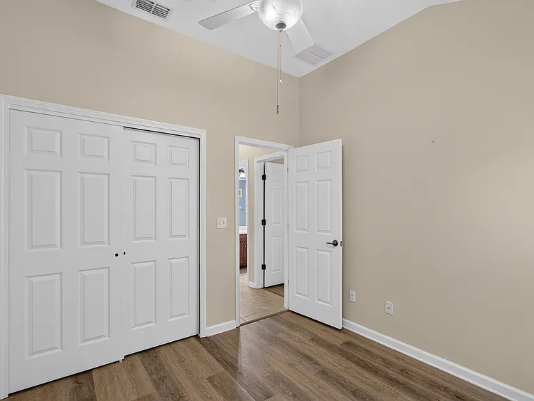 73 Durango Dr — Photo 16