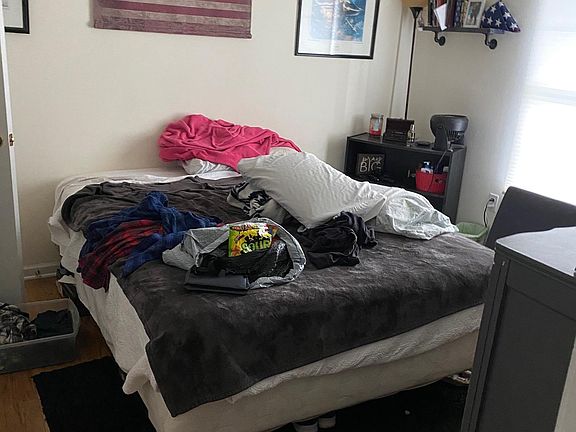 4th image of 1602 Queen Anne Way #6