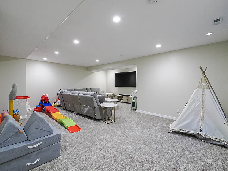 5089 W South Jordan Pkwy — Photo 43