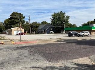 101 E Sheridan Rd, Petersburg, IL 62675