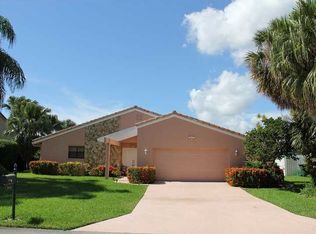 7074 NW 3rd Ave, Boca Raton, FL 33487