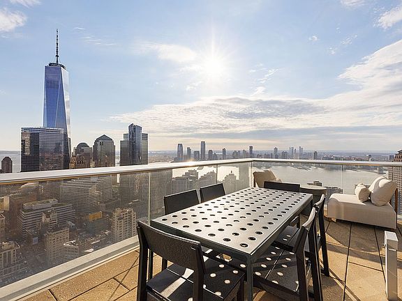 4th image of 56 Leonard St #47WEST
