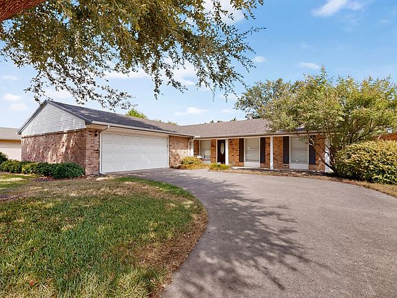 2nd image of 3723 Truesdell Pl