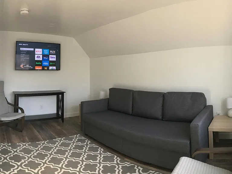 Loft with queen-size sleep sofa