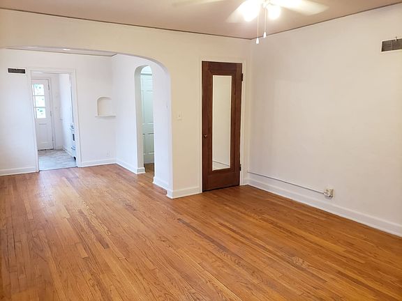 2nd image of 3022 S 17th St #2