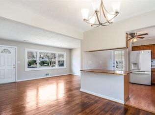 8050 Meadow Creek Rd, Norfolk, VA 23518