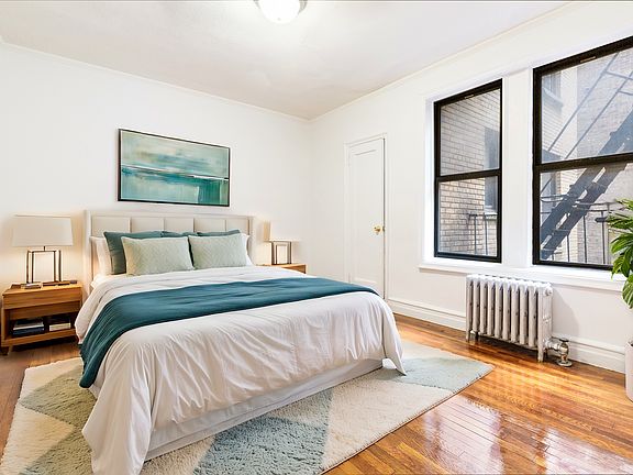 2nd image of 4334 49th St APT 6C