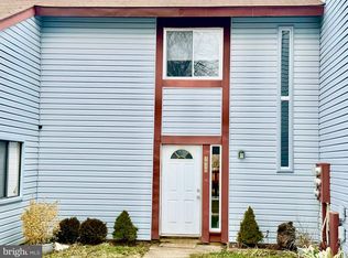 1910 Seven Oaks Ter, CROFTON, MD 21114