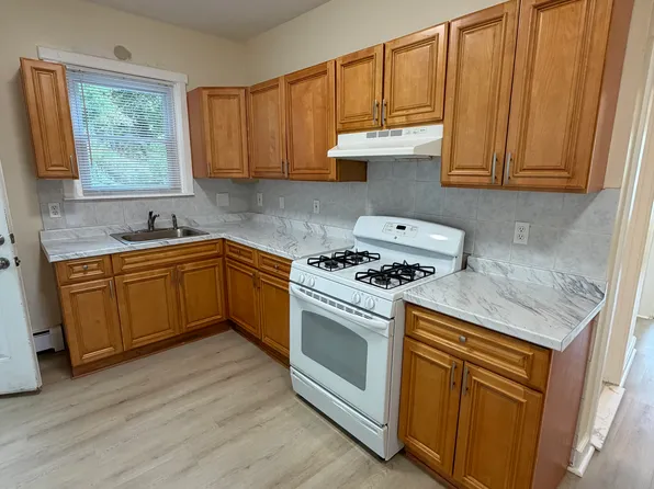 38 Belmont Ave Floor 2, Lynn, MA 01905