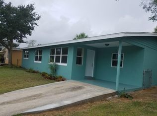 1102 Berkshire Rd, Daytona Beach, FL 32117