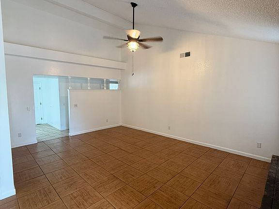 2nd image of 2704 Pinewood Dr