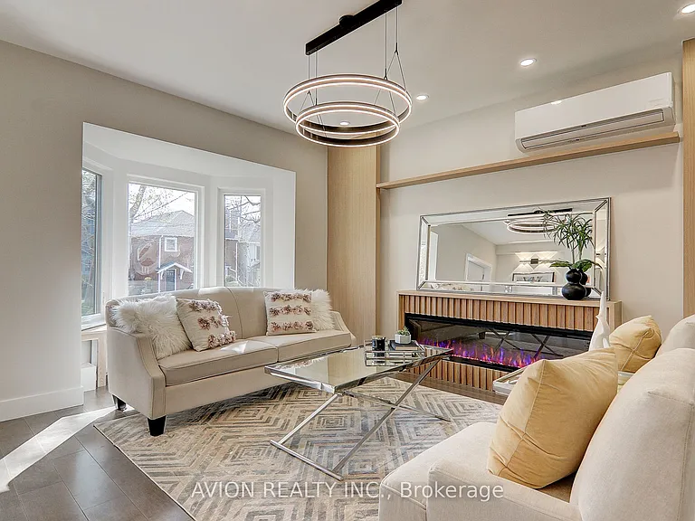 46 Braemar Ave — Photo 3