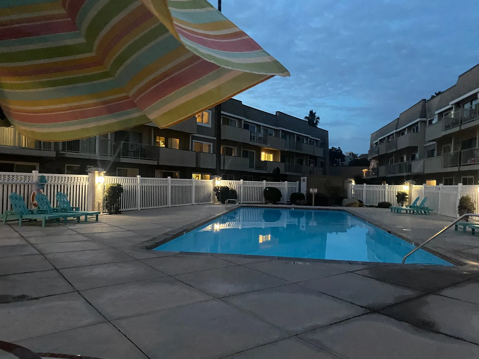Live Your Beach Dream- 1st floor- 3 bedroom — Photo 3