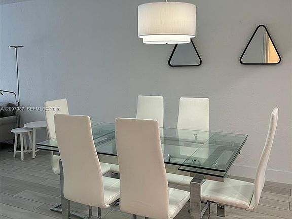 5th image of 19390 Collins Ave APT 118