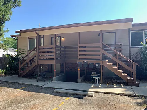 2550-2556 W Palouse St Photo 1