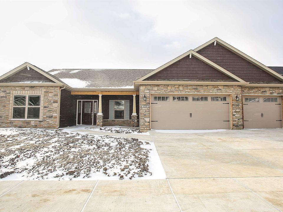1st image of 3649 Regatta Dr