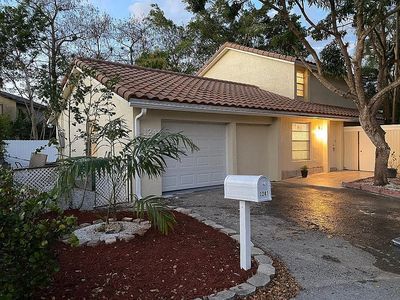 1241 NW 89th Dr, Pompano Beach, FL, 33071