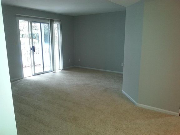 4th image of 1159 Olive Lake Dr APT C