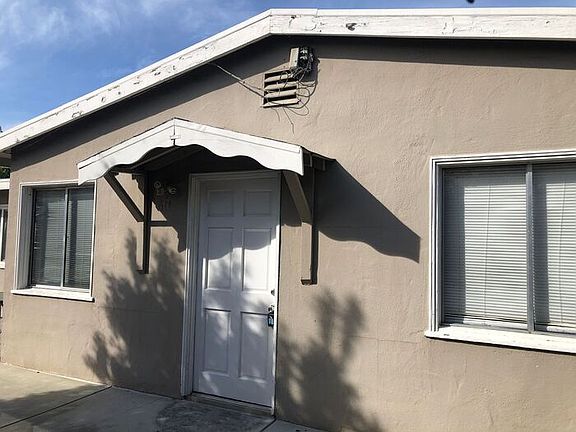 3rd image of 611 Manzanita St