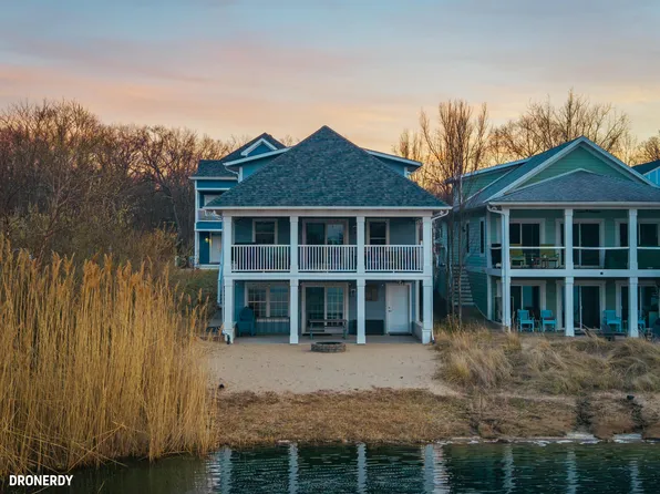 420 Beachwalk Ln, Michigan City, IN 46360