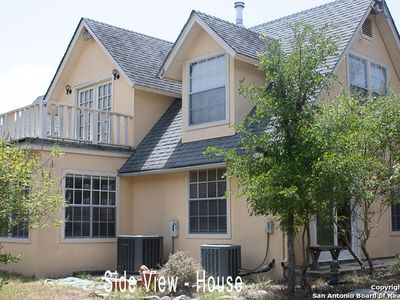 1337 Rio Ranchero, Pipe Creek, TX, 78063