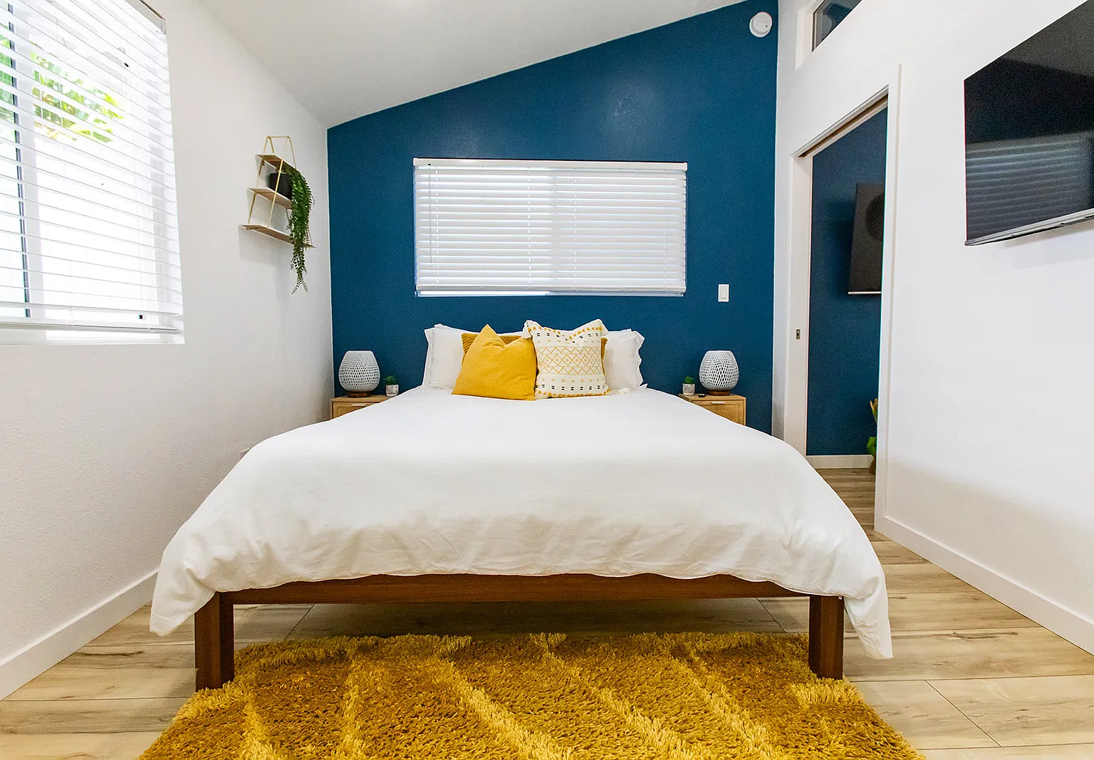 1 bed, $3,400 — Photo 4