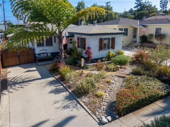 1017 W Santa Cruz St, San Pedro, CA 90731