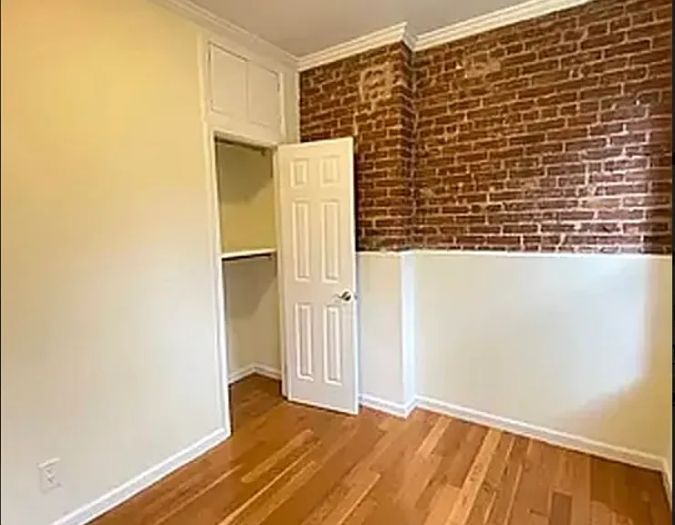 239 Henry St #2A — Photo 5