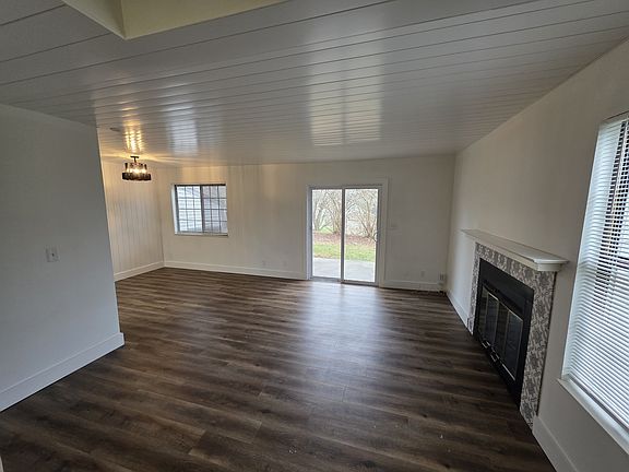 4th image of 6425 Linkview Ct