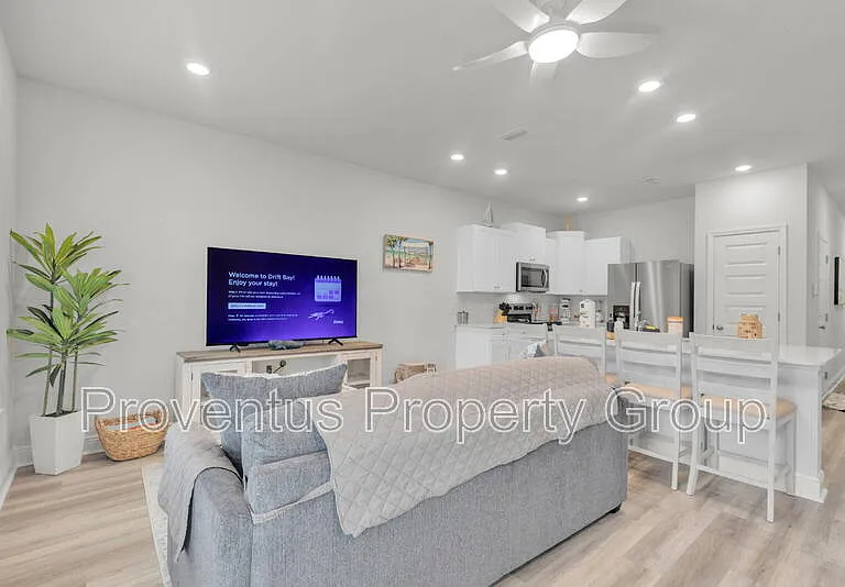 5724 Sandy Walk St — Photo 10