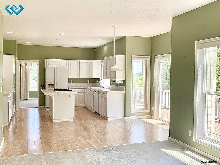 4682 NW Rosemarie Pl — Photo 7