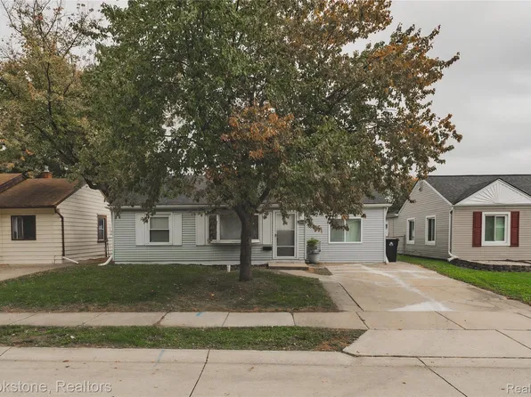 26608 Kathy St, Roseville, MI 48066