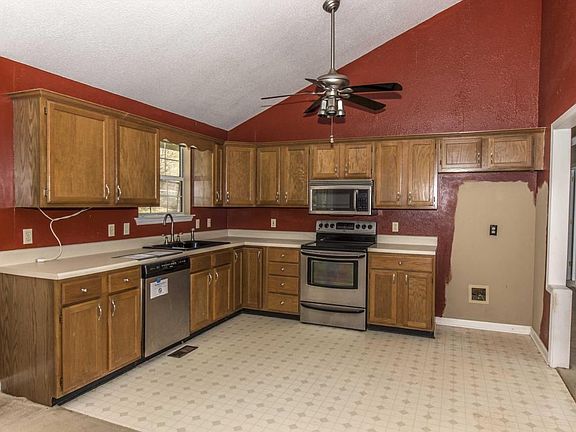 5th image of 7223 Flagstone Dr Dept 84