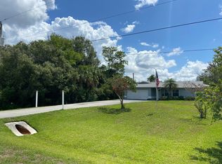 670 18th St NE, Naples, FL 34120