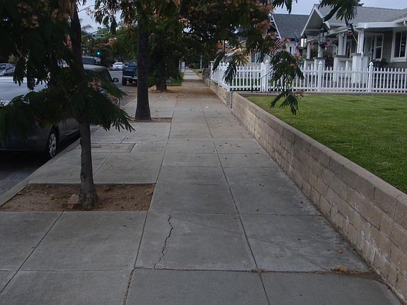 2nd image of 6722 Pickering Ave #G