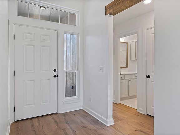 4th image of 708 Lerkim Ln