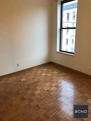 Rented by Bond New York | media 30