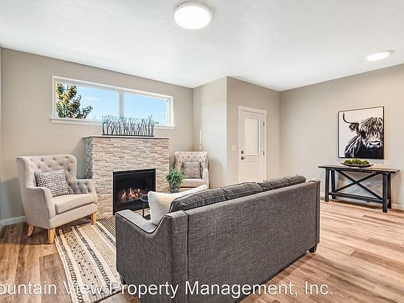 3rd image of 2877 NW Elm Ave