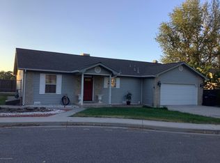 806 Iris Ct, Bloomfield, NM 87413