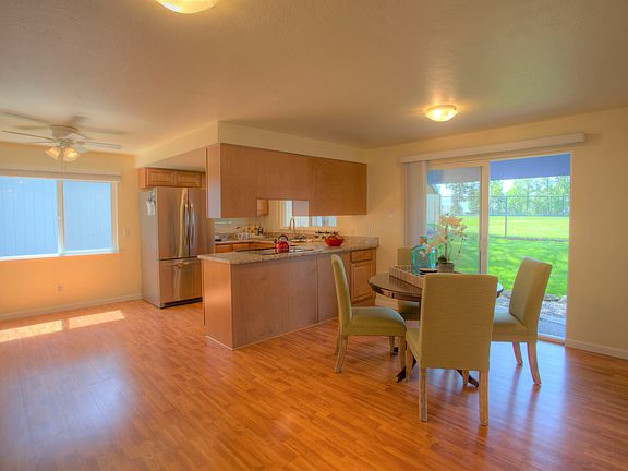 5th image of 26101 Woodland Way S