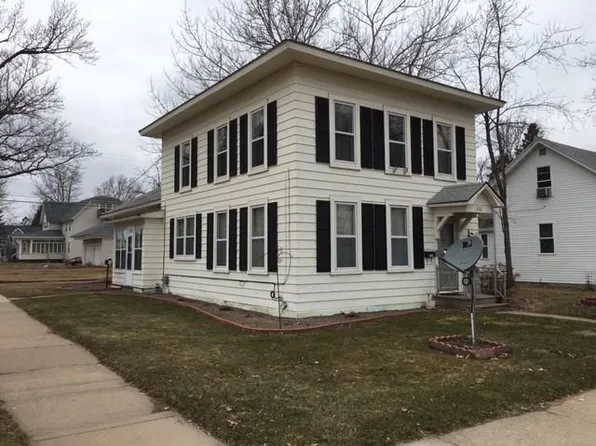 200 N Stuyvesant St, Merrill, WI 54452