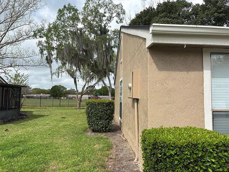 610 Casa Park Ct #H-H-610H — Photo 10