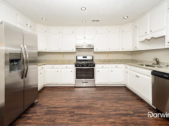 3rd image of 6353 Phillips Creek Dr
