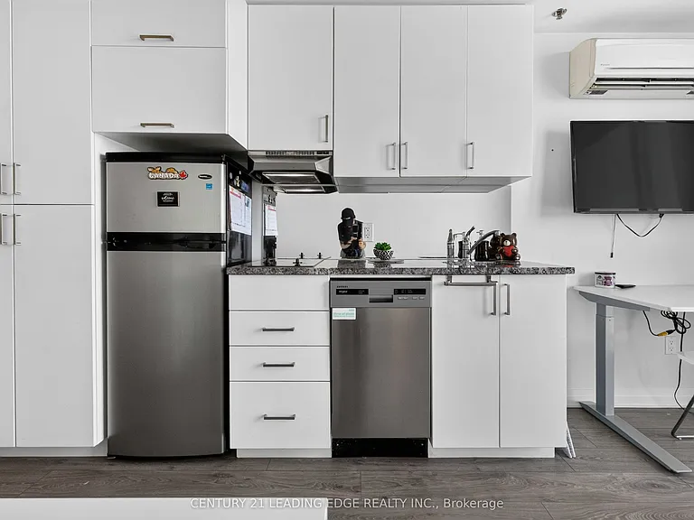 1900 Simcoe St N #628 — Photo 15